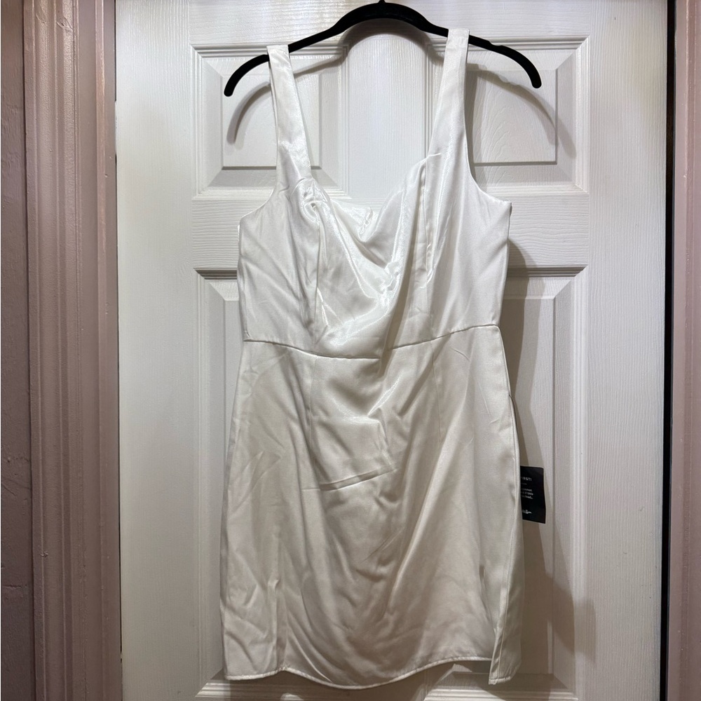 Elegant White Dress